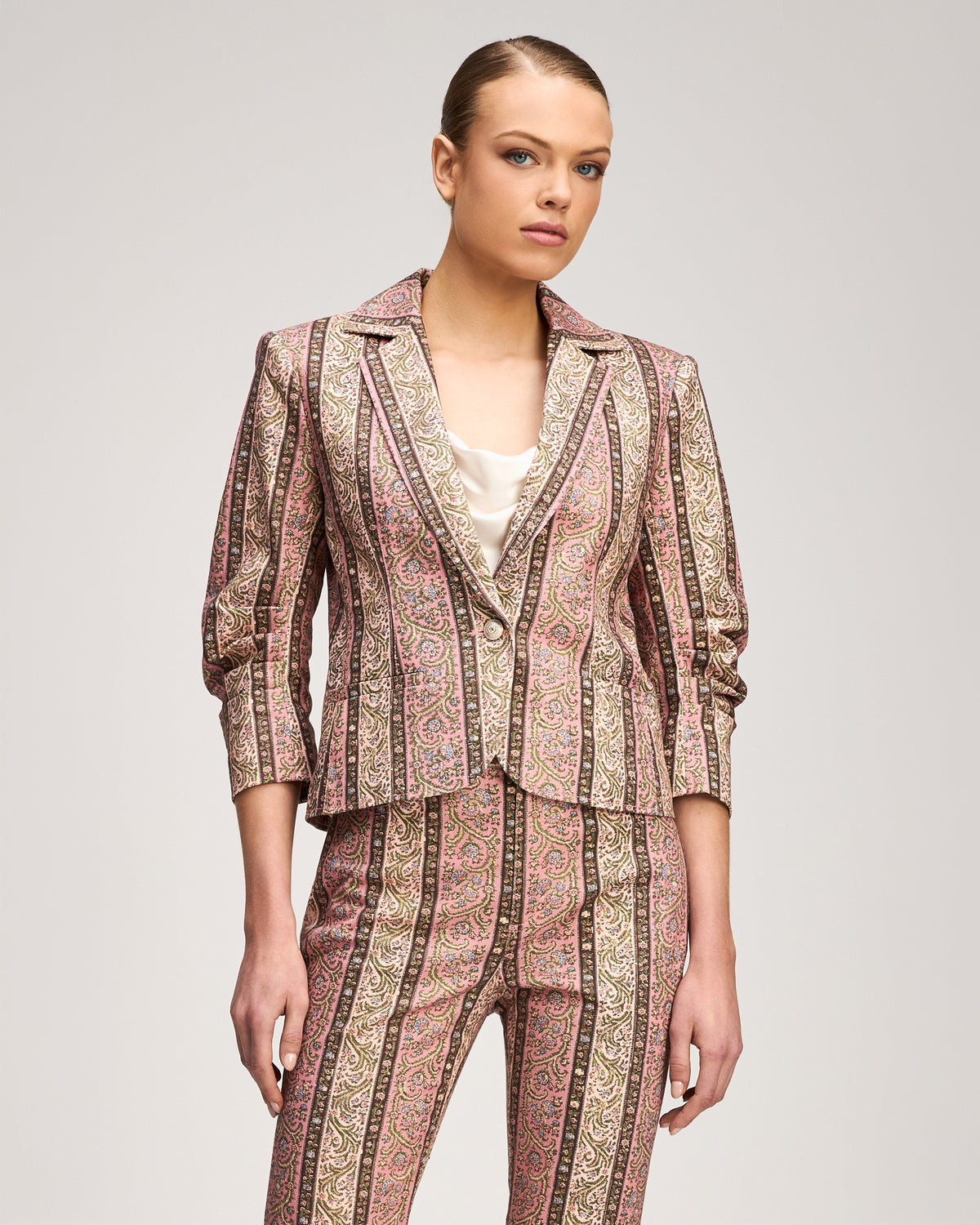 Cinq à Sept Pepper Paisley Le Petit Khloe Jean Blazer