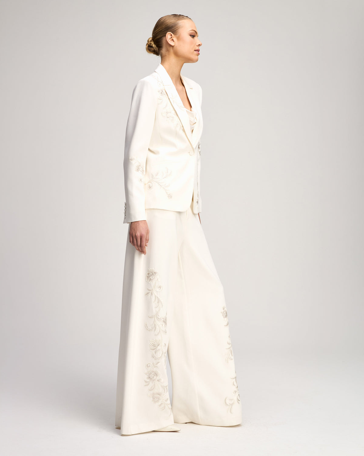 Cinq à Sept Rococo Embroidered Karlie Blazer