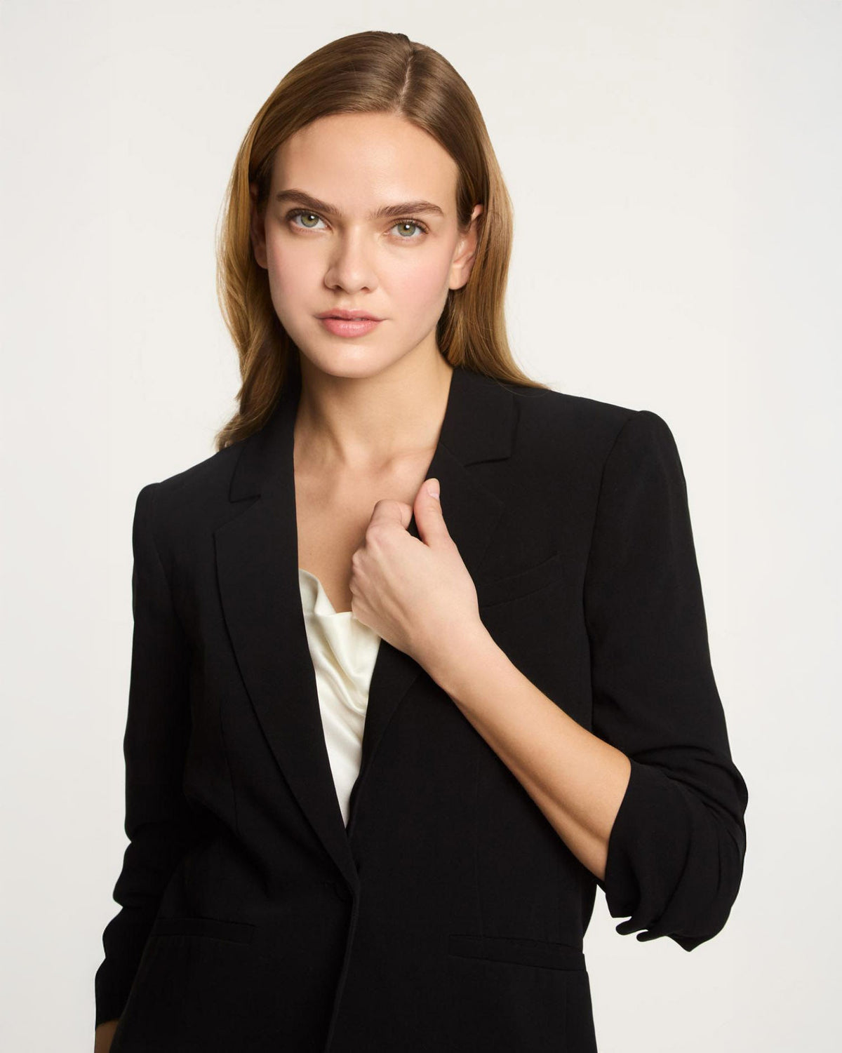 Cinq à Sept Crepe Khloe Blazer