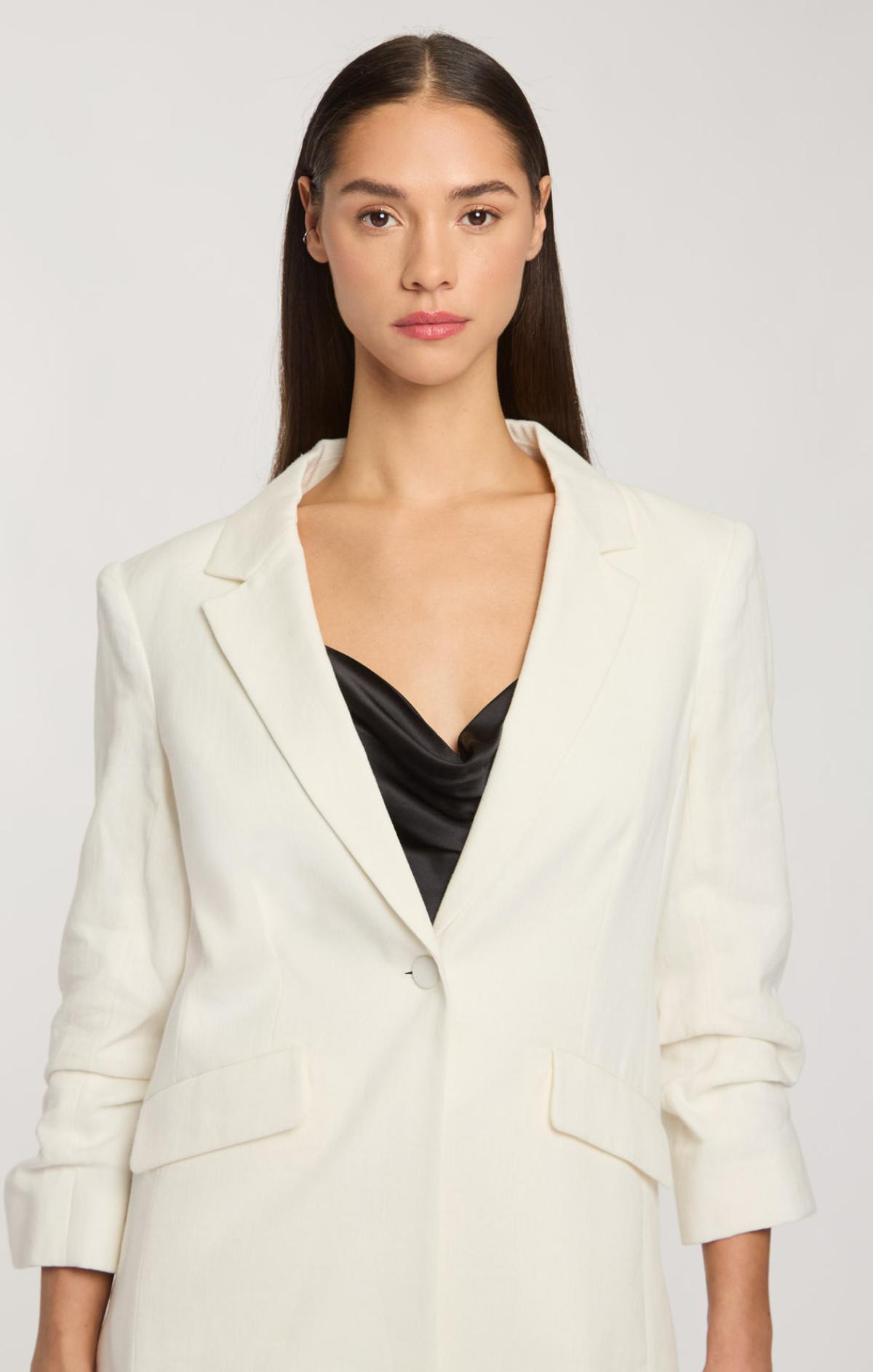 Cinq à Sept Linen Suiting Kylie Blazer