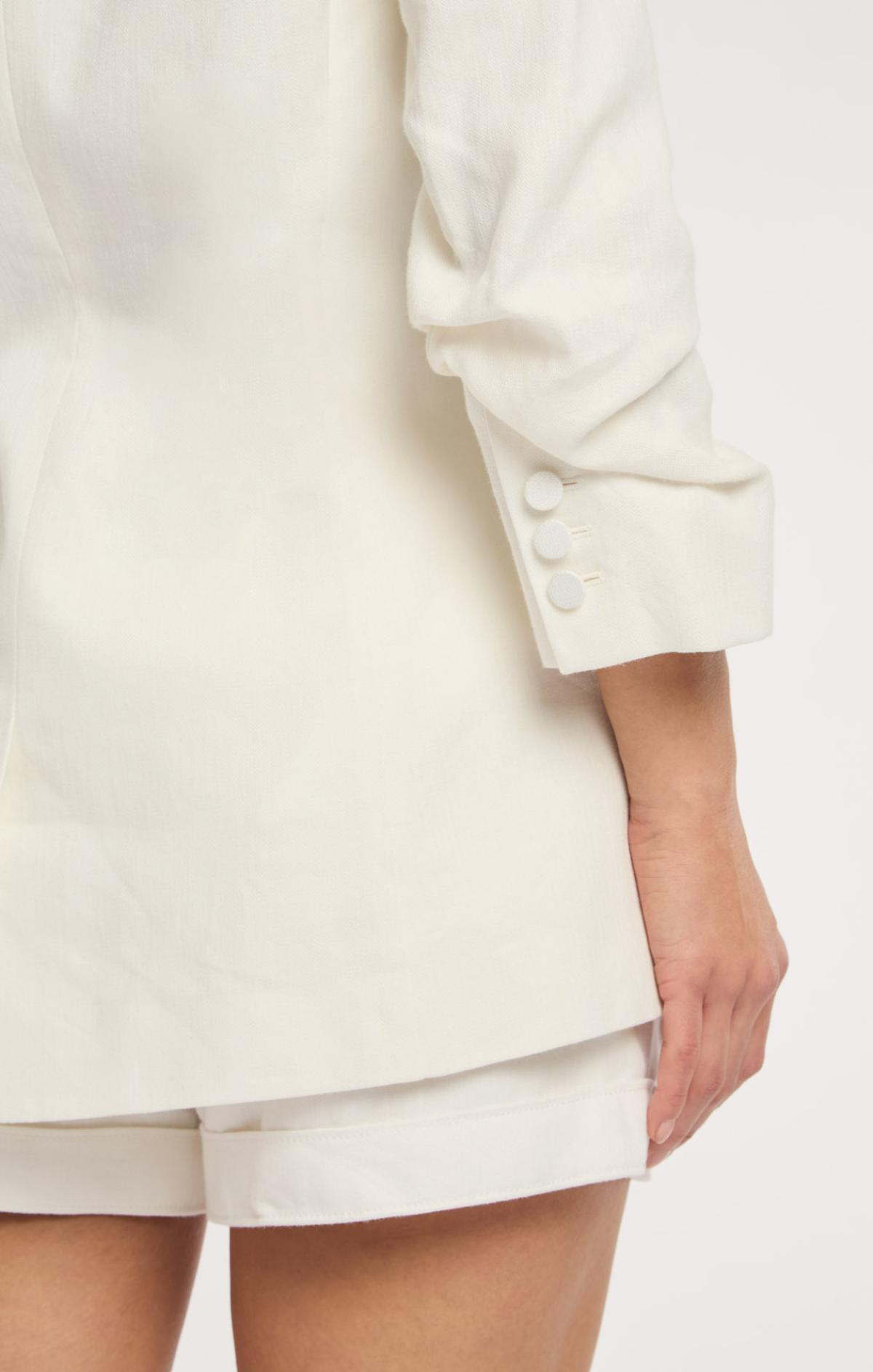 Cinq à Sept Linen Suiting Kylie Blazer