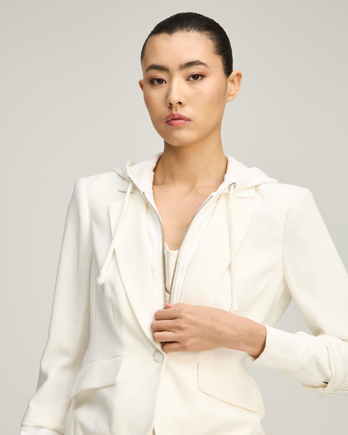 Cinq à Sept Zip Up Le Petit Khloe Blazer