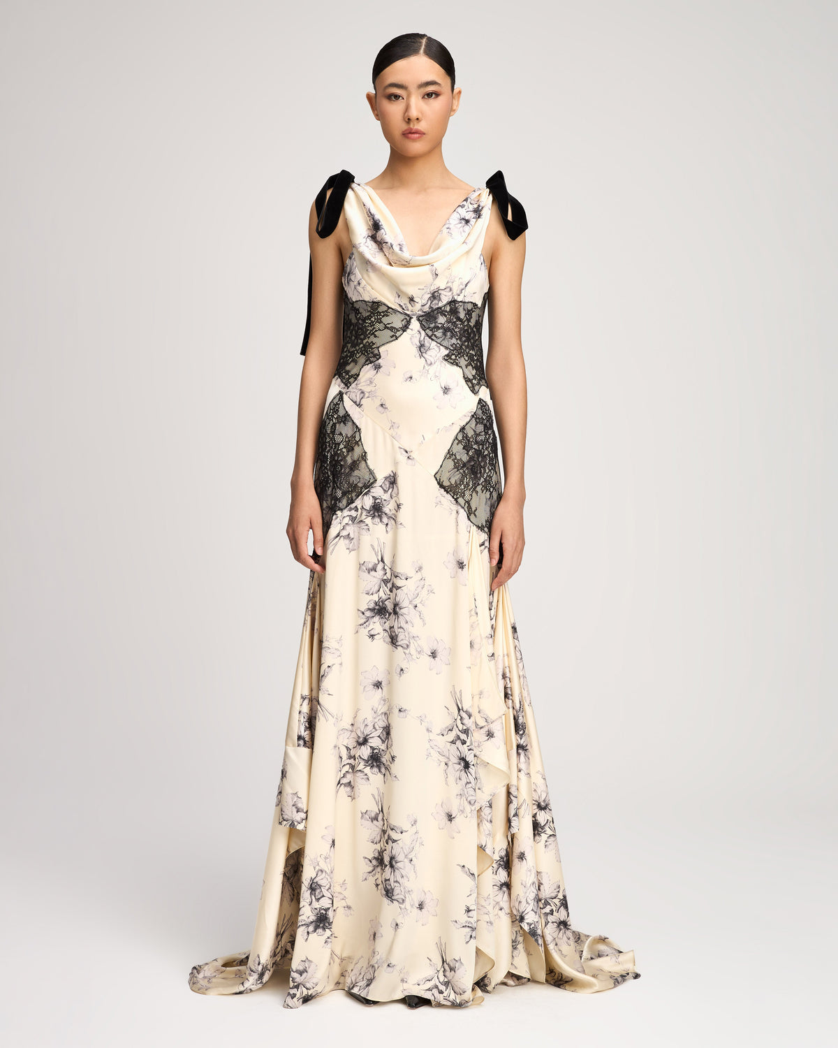 Cinq à Sept Handsketched Floral Antonella Gown