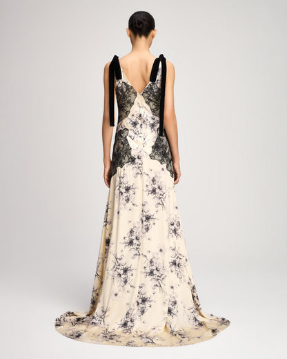 Cinq à Sept Handsketched Floral Antonella Gown