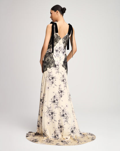 Cinq à Sept Handsketched Floral Antonella Gown