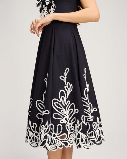 Cinq à Sept Paisley Bloom Embroidered Dama Dress