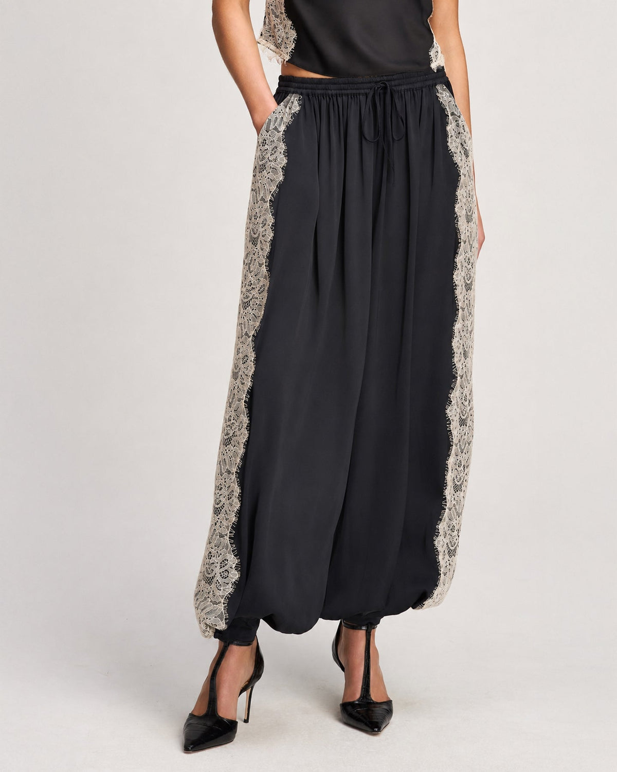 Cinq à Sept Esme Satin Verne Pant