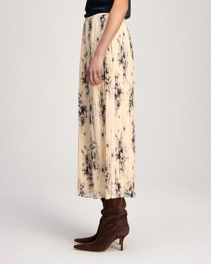 Cinq à Sept Handsketched Floral Delaine Skirt