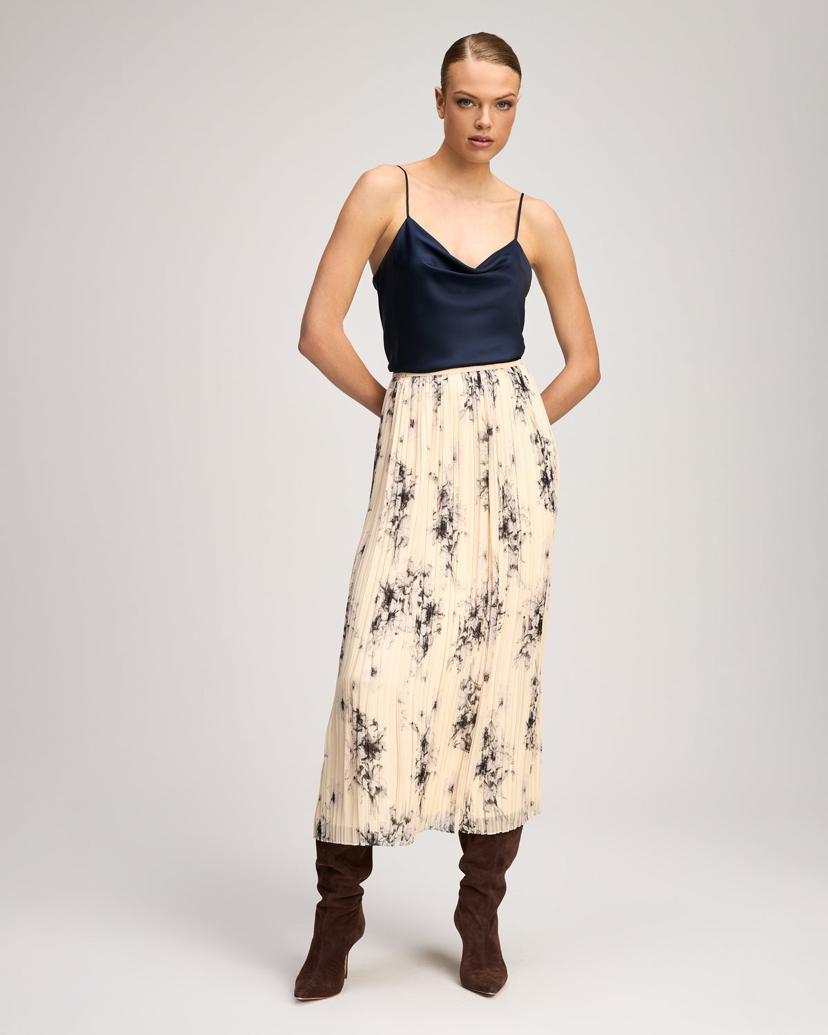 Cinq à Sept Handsketched Floral Delaine Skirt