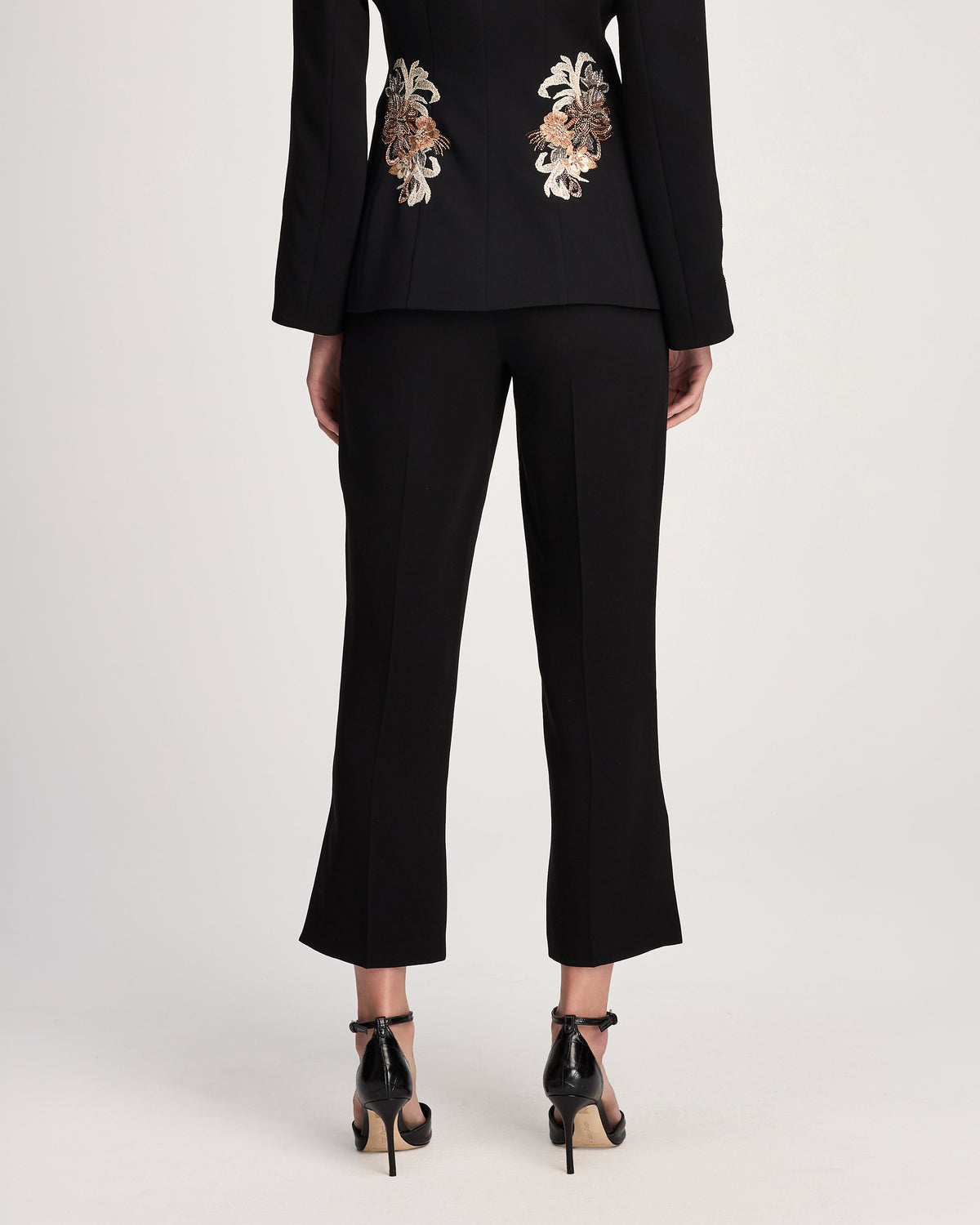 Cinq à Sept Floral Border Cropped Kerry Pant