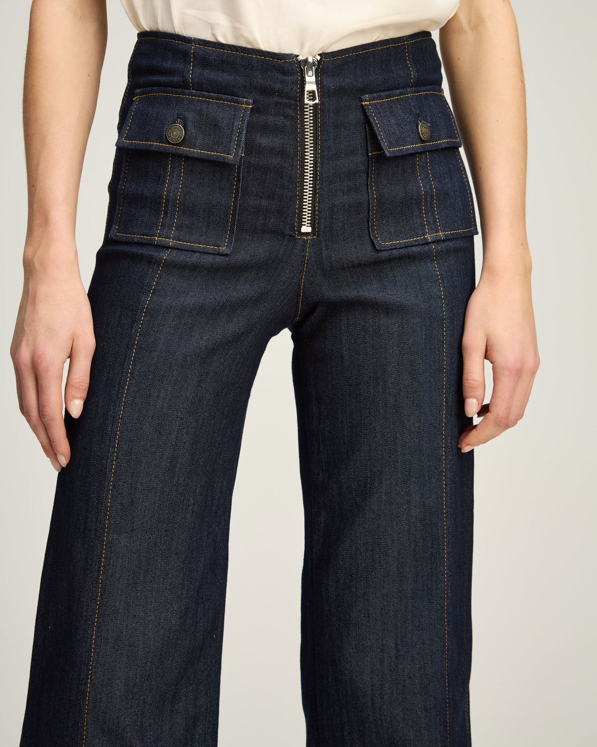 Cinq à Sept Azure Jeans