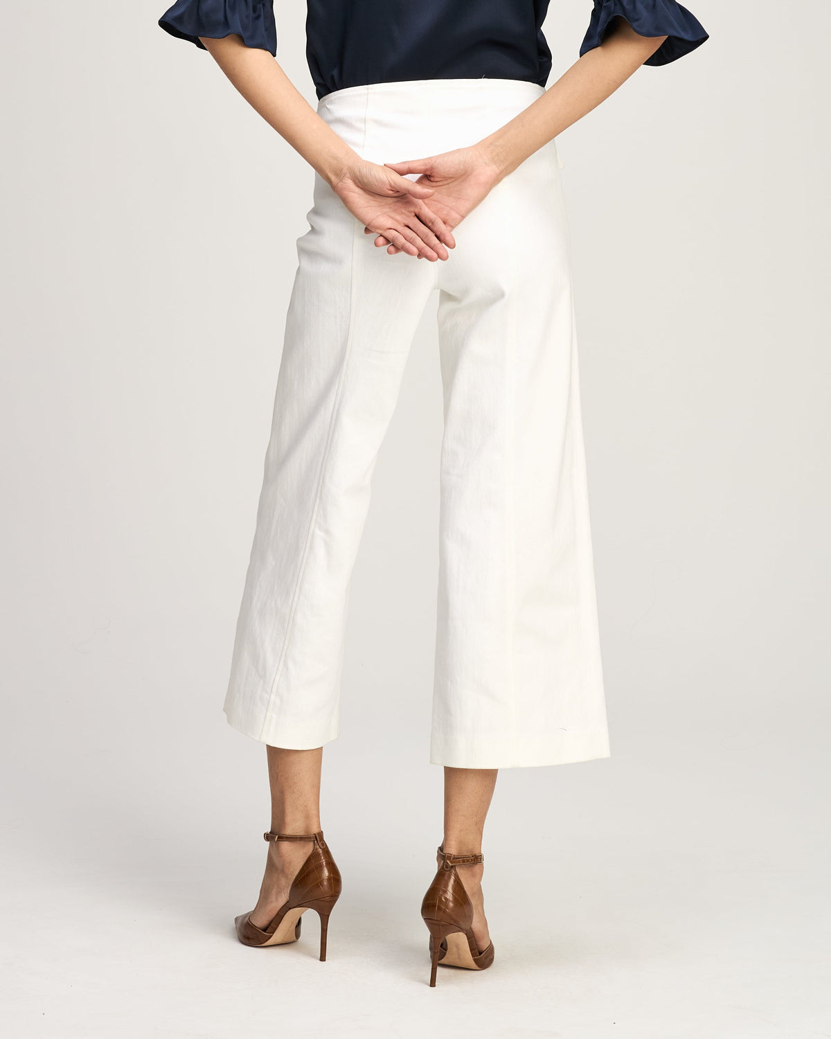 Cinq à Sept Azure Jeans