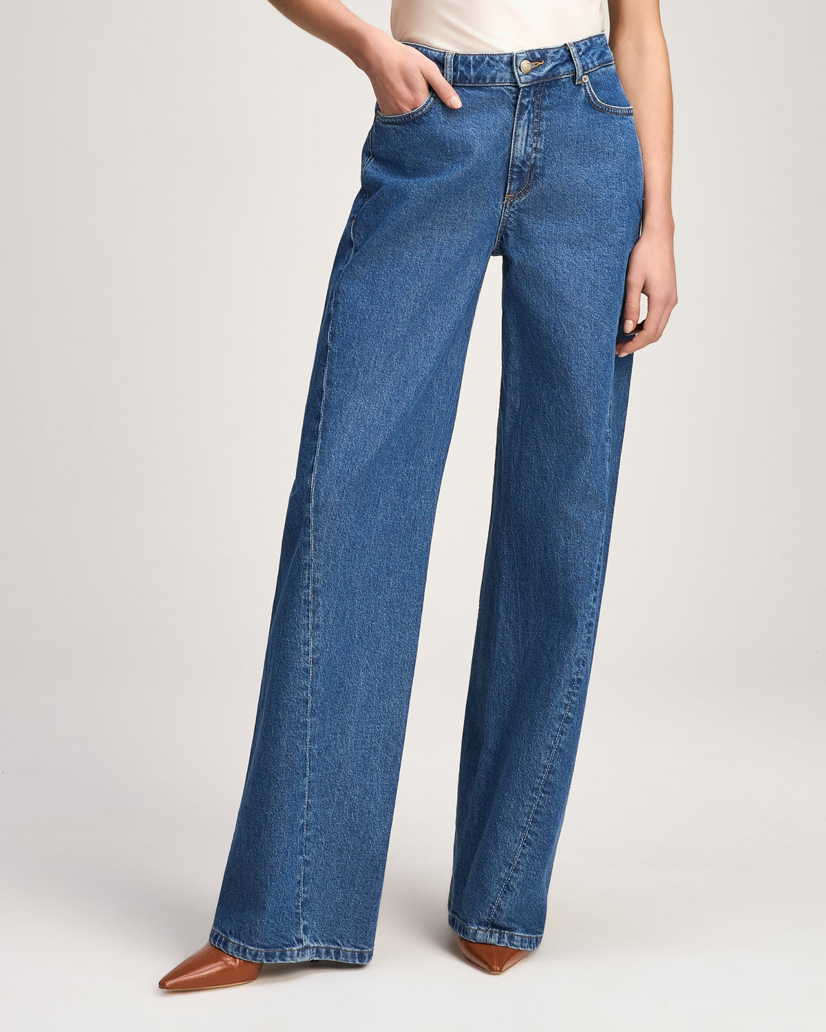 Cinq à Sept Carina Jeans