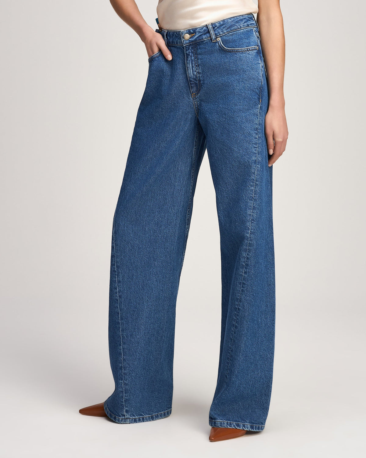Cinq à Sept Carina Jeans