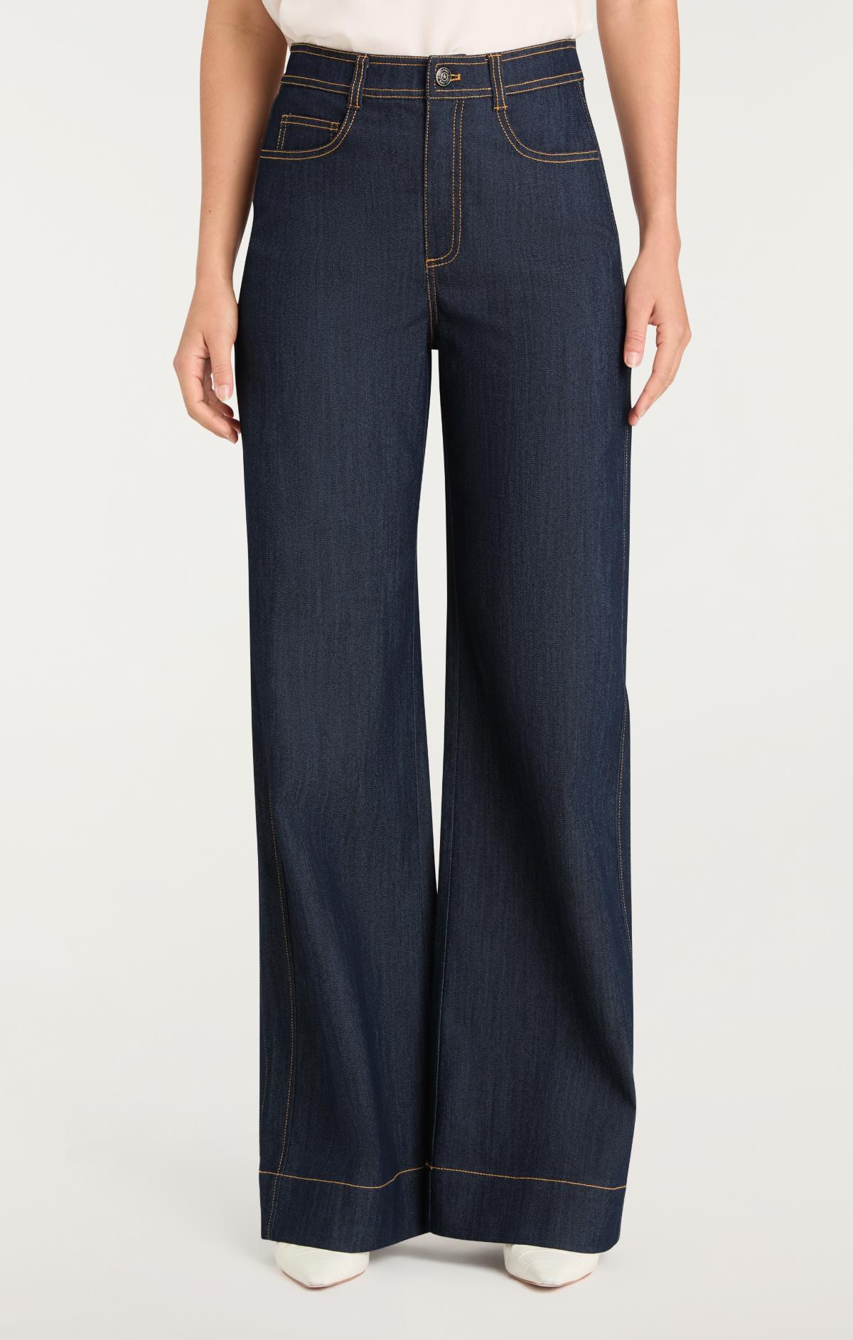 Cinq à Sept Long Betsy Jeans