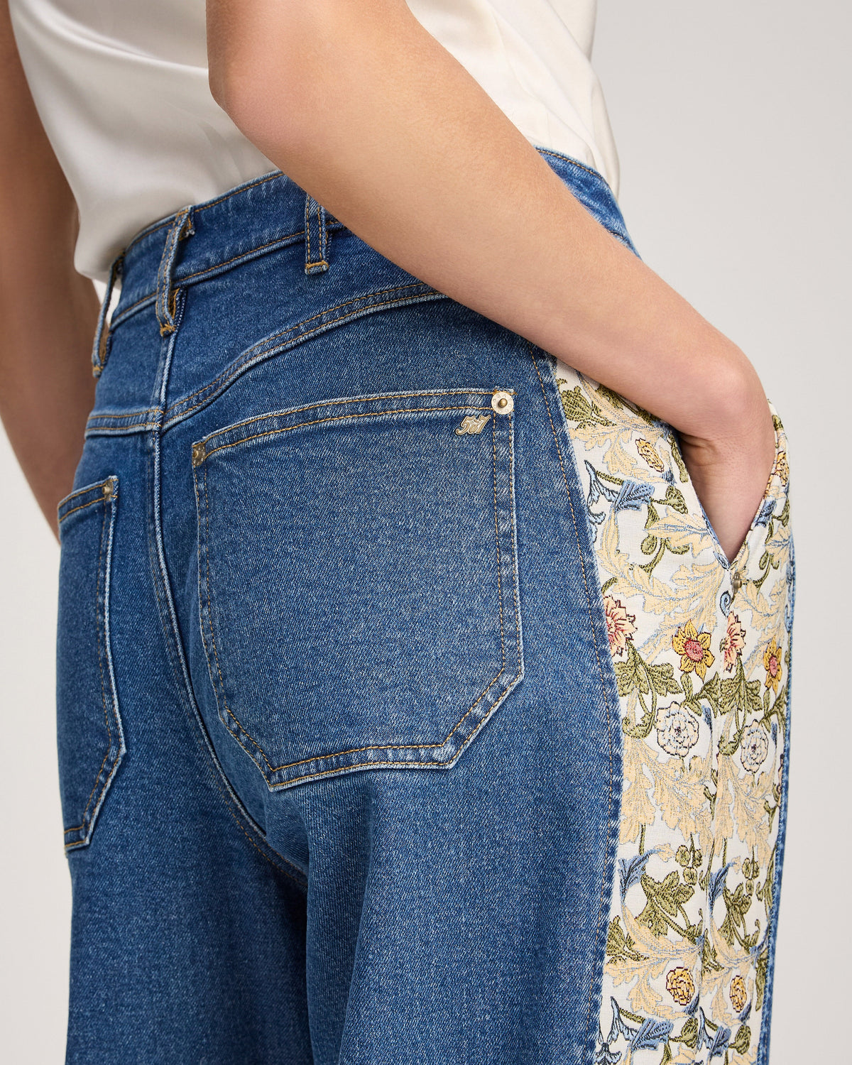 Cinq à Sept Patchwork Zoe Jeans