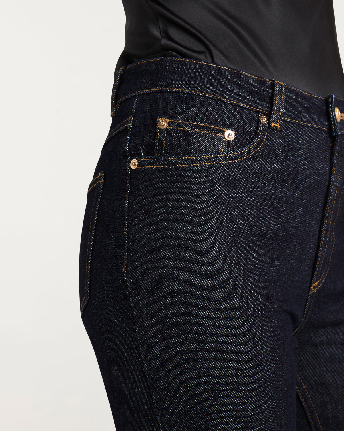 Cinq à Sept Cropped Stevie Jeans
