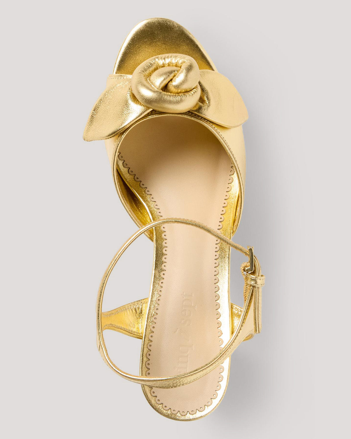 Cinq à Sept Arianna Knotted Rose Metallic Platform