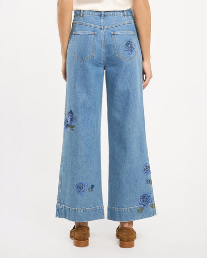 Cinq à Sept Heatset Roses Betsy Jeans