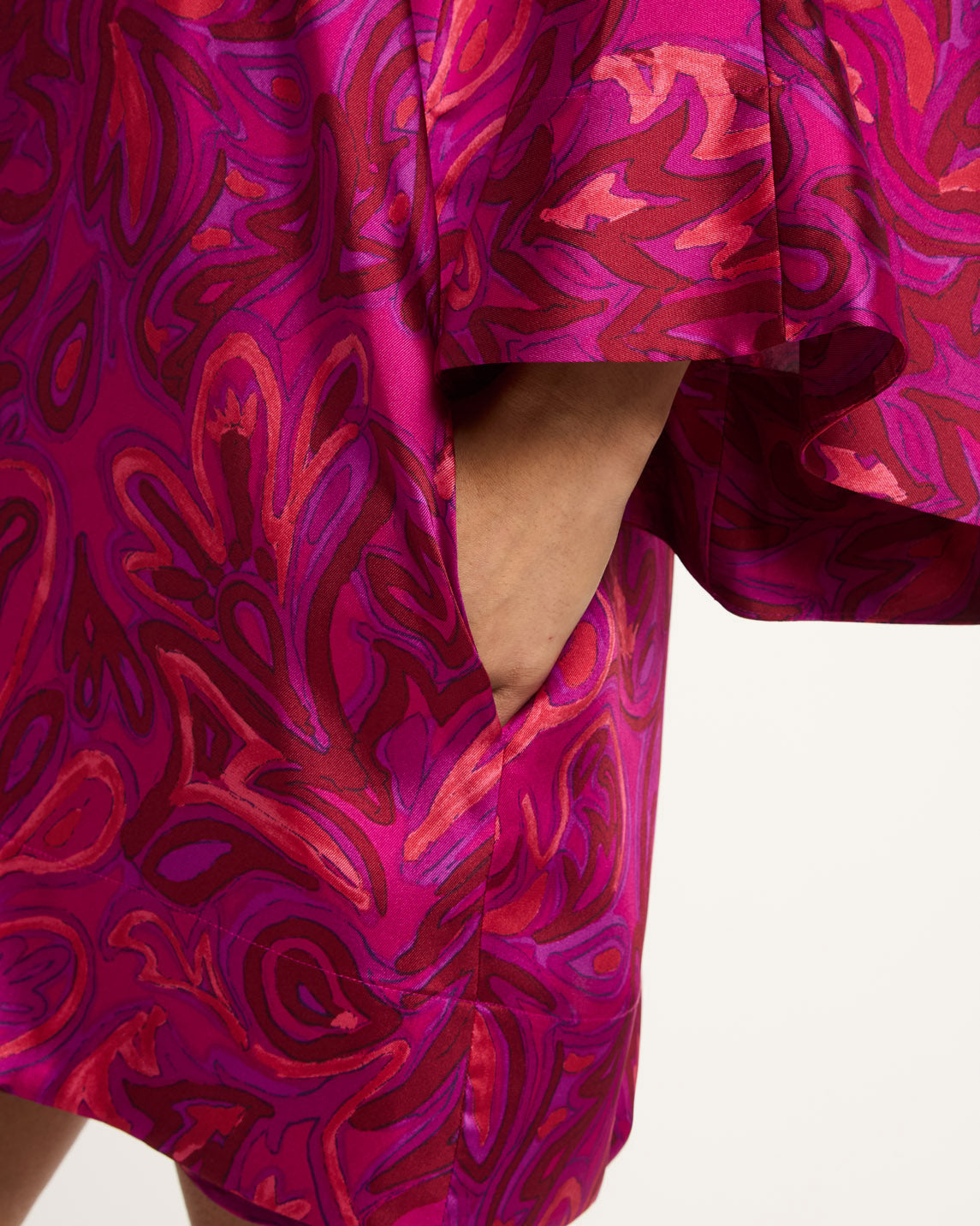 Cinq à Sept Paisley Bloom Collarless Arcia Kaftan