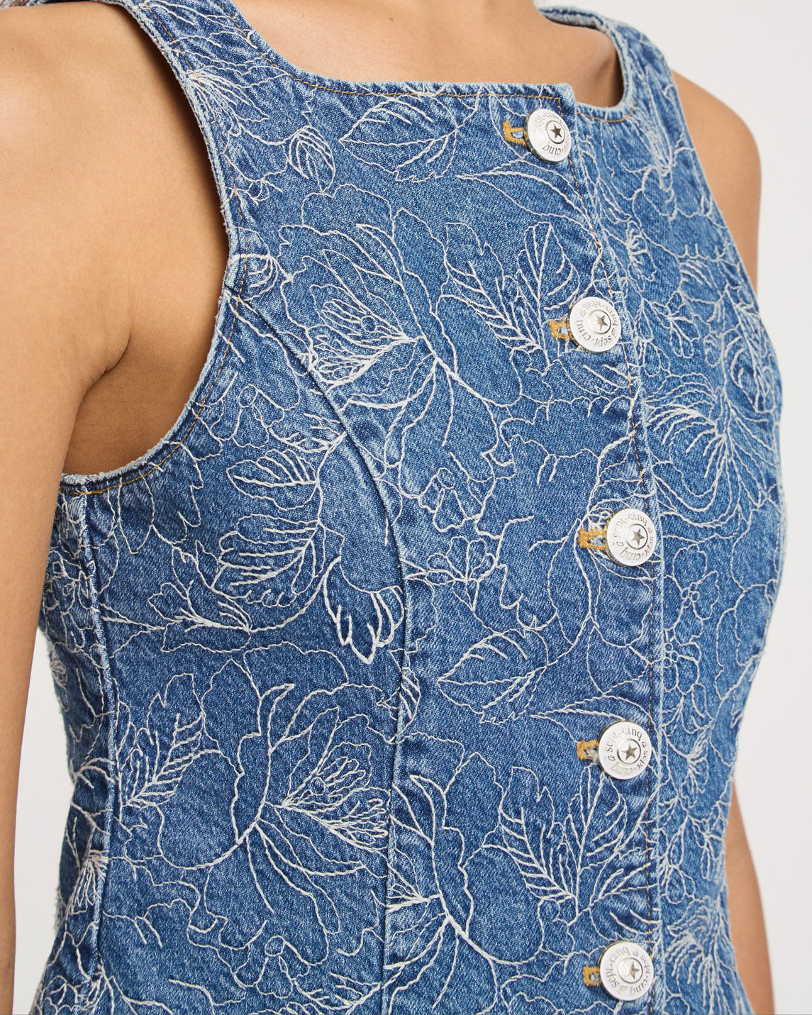 Cinq à Sept Garden Doodle Camen Jean Vest