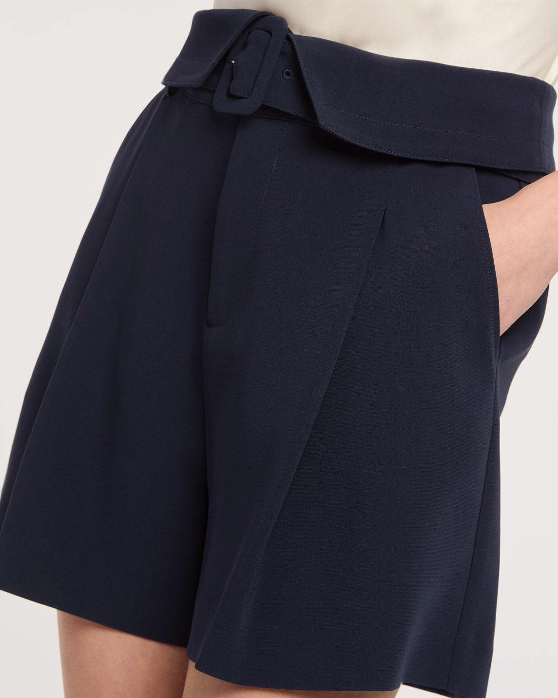 Cinq à Sept Lorena Short