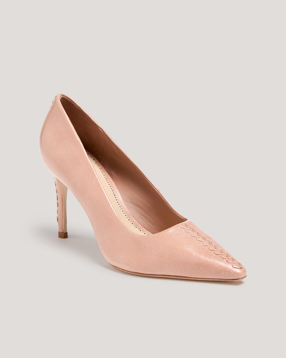 Cinq à Sept Giselle Whipstitch Pump