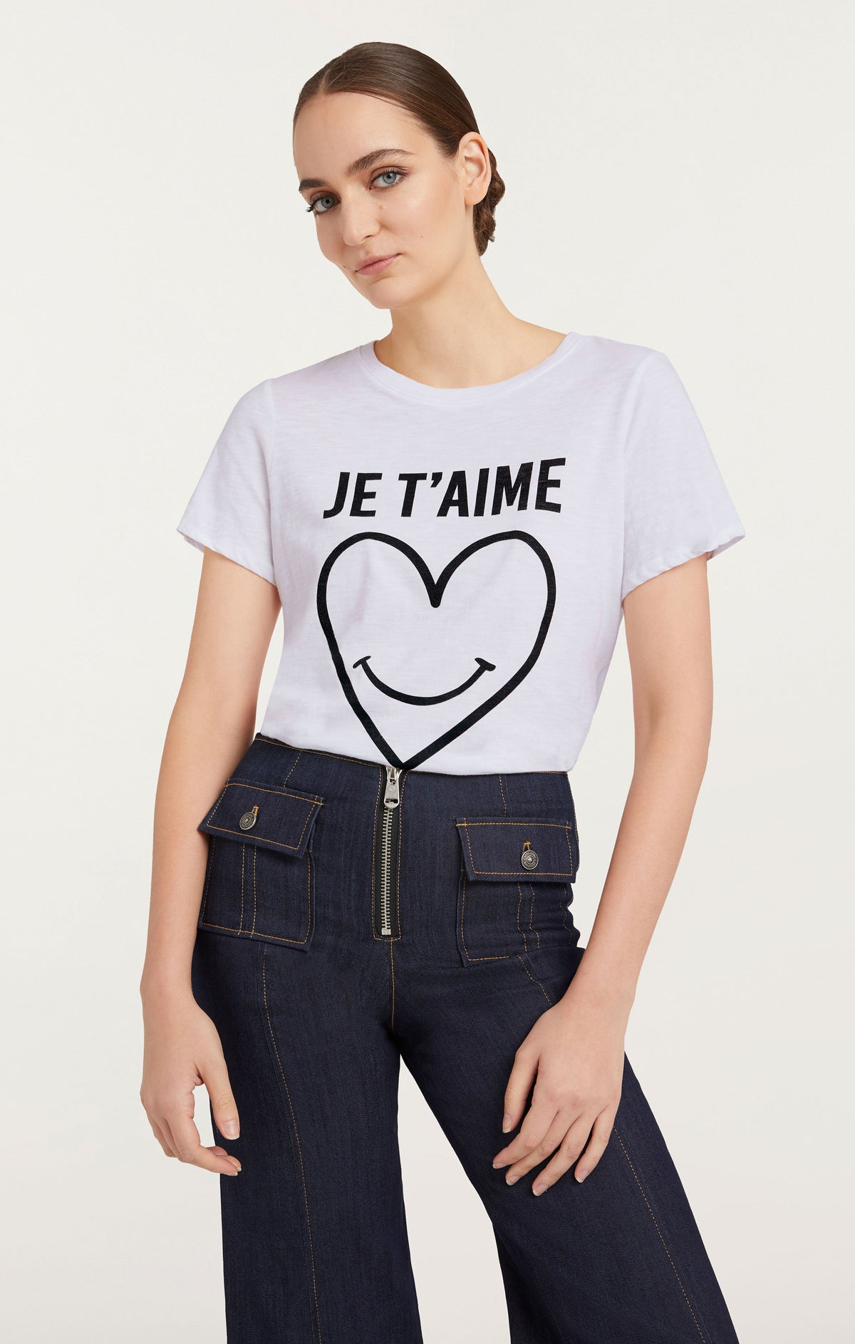 Cinq à Sept Smiling Heart Tee