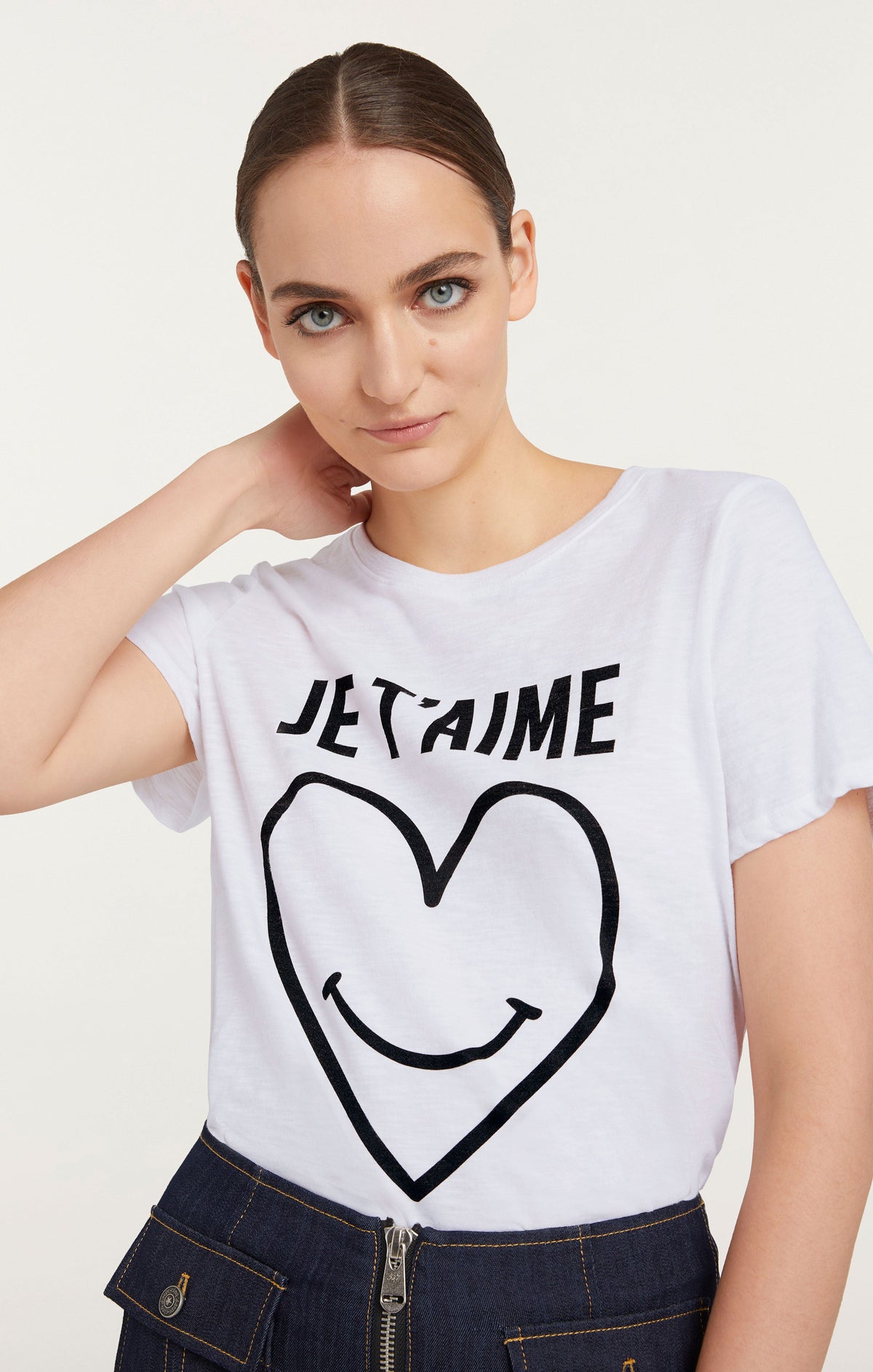 Cinq à Sept Smiling Heart Tee