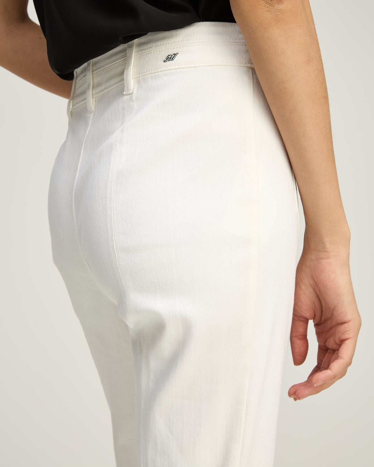 Cinq à Sept White Dorothea Jeans