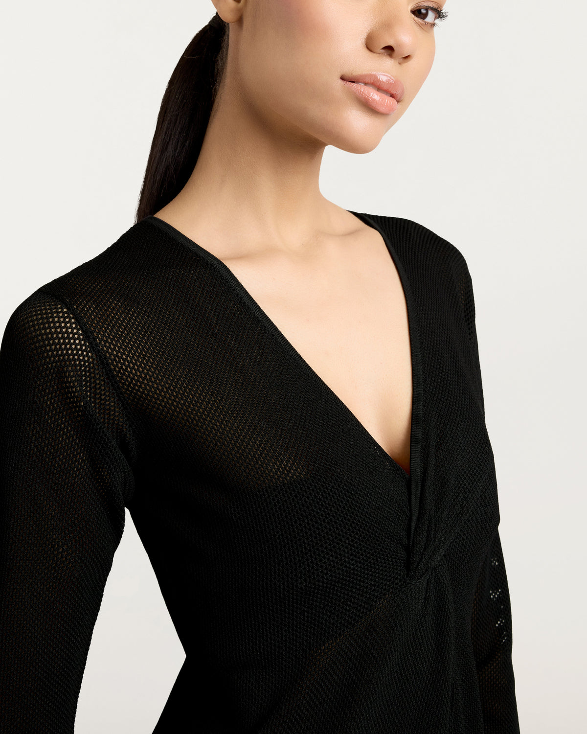 Cinq à Sept Emerson Coverup