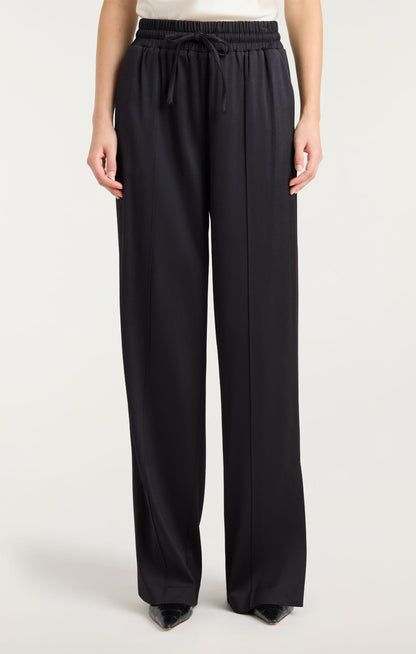 Cinq à Sept Damoni Pant