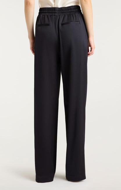 Cinq à Sept Damoni Pant