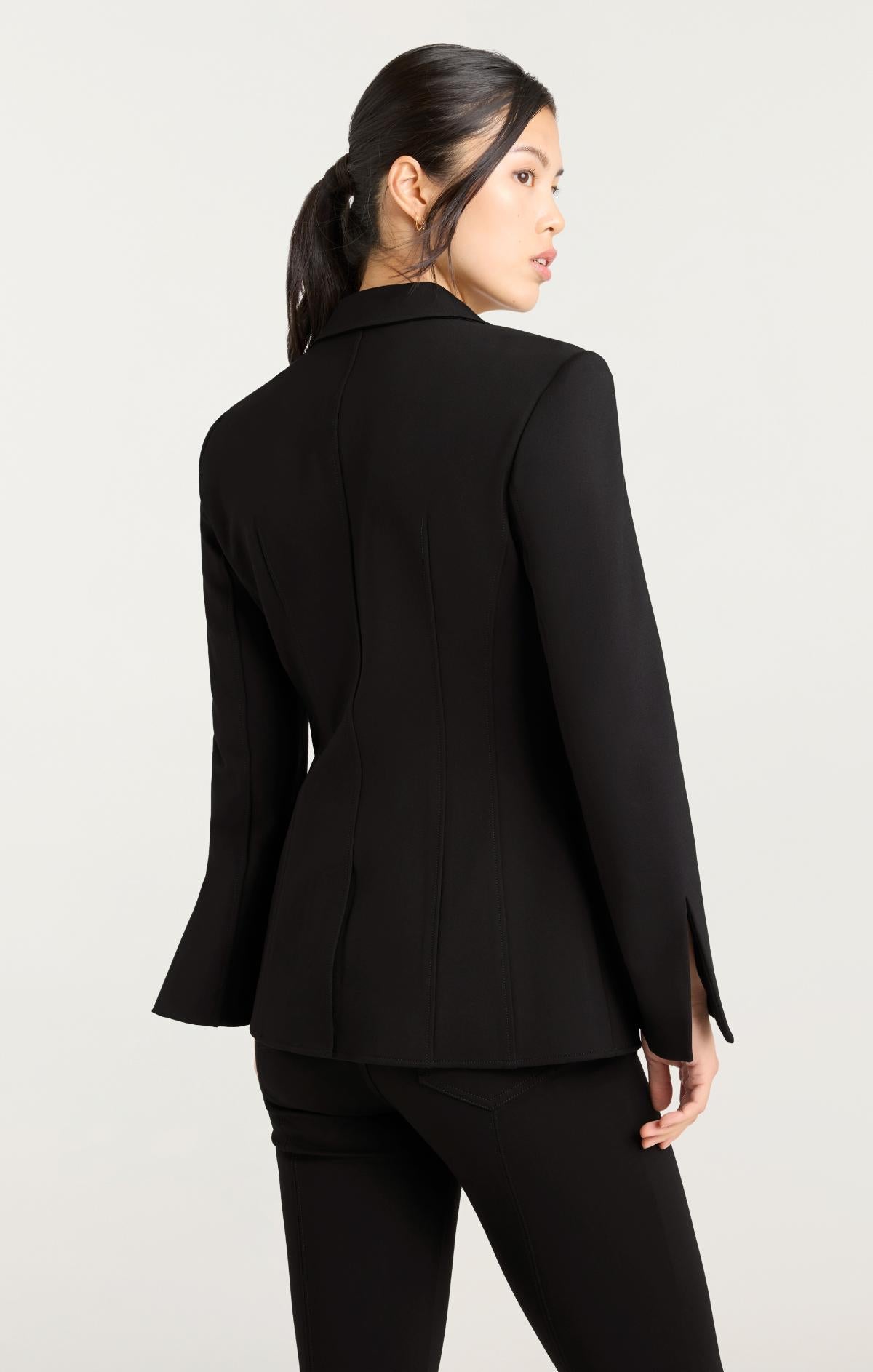 Cinq à Sept Sable Blazer