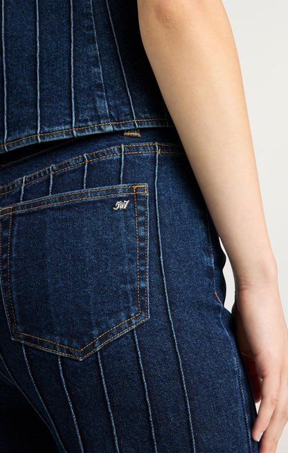 Cinq à Sept Pintuck Camen Jeans
