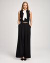 Black/gardenia
