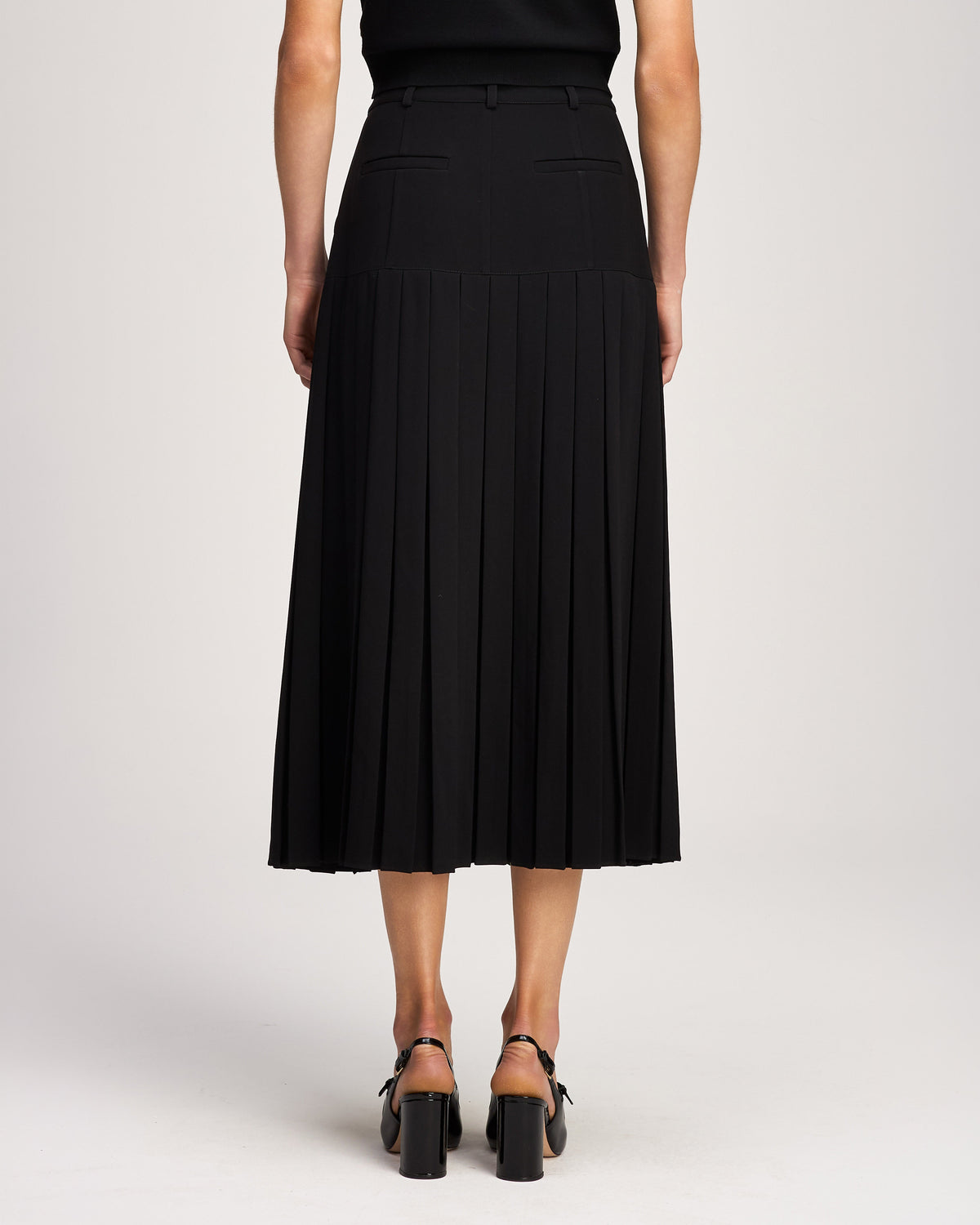 Cinq à Sept Crepe Bane Skirt